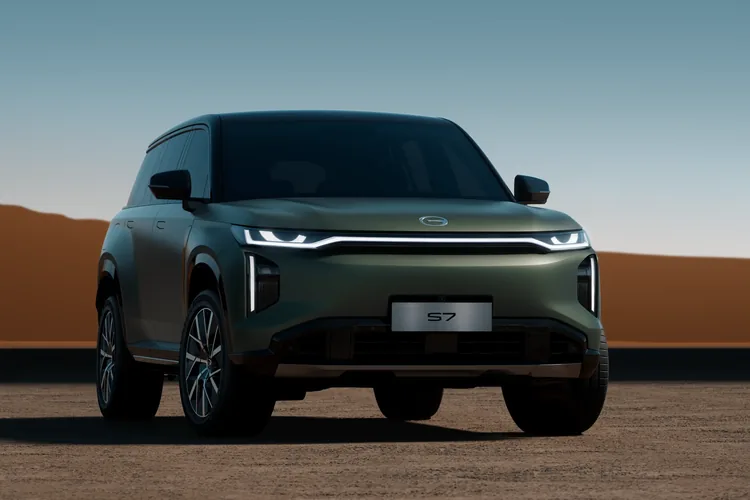 Exterior del GAC S7, SUV eléctrica premium de gran formato en Colombia