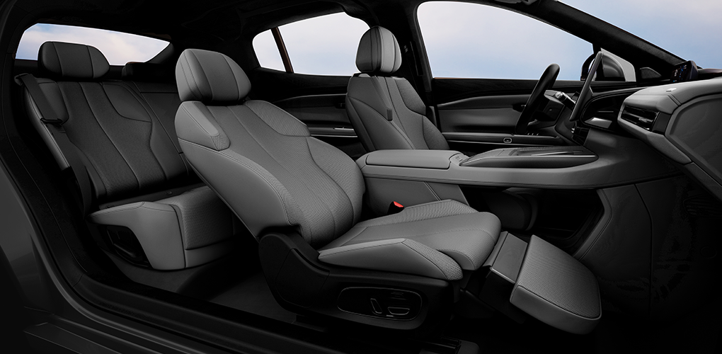 Asiento de pasajero con ajuste eléctrico de 10 posiciones, ventilación, calefacción, masaje y reposapiernas eléctrico de 4 posiciones.l