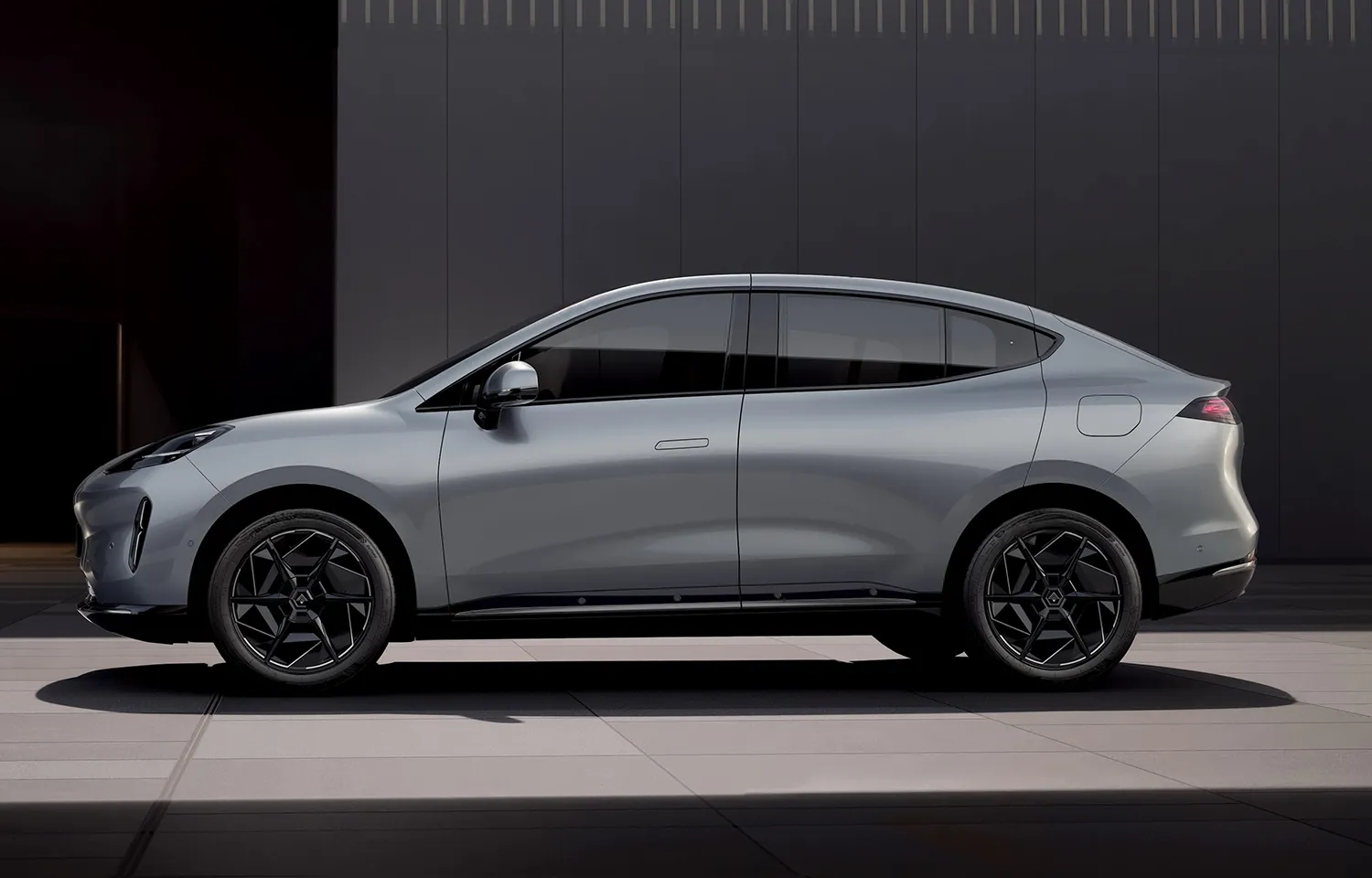 La perfecta fusión de innovación y rendimiento que redefine tu experiencia de conducción.